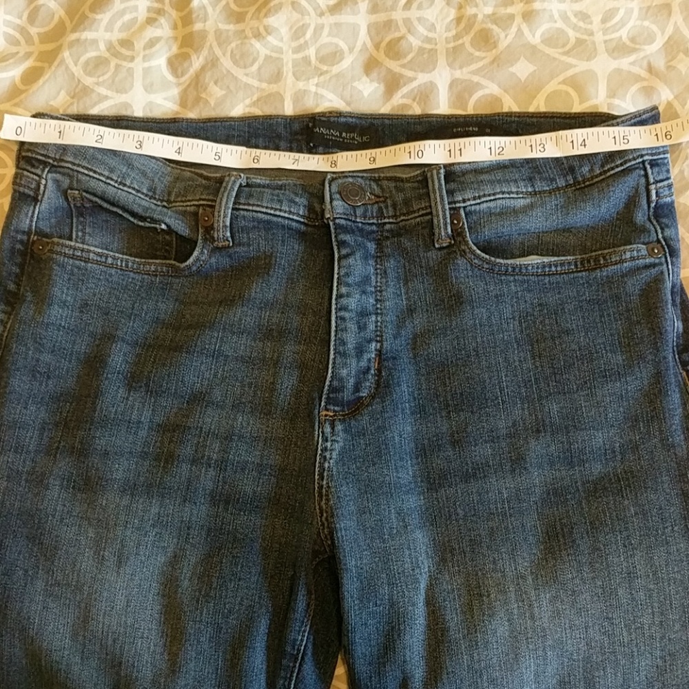 Banana Republic Girlfriend Jean